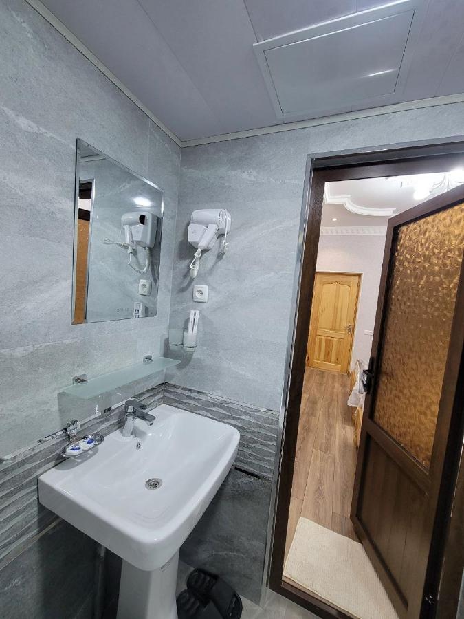 Hanifa Boutique Samarkand Buitenkant foto
