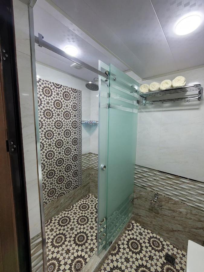 Hanifa Boutique Samarkand Buitenkant foto