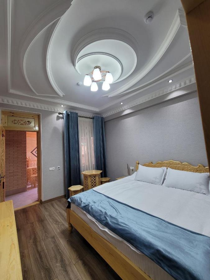 Hanifa Boutique Samarkand Buitenkant foto
