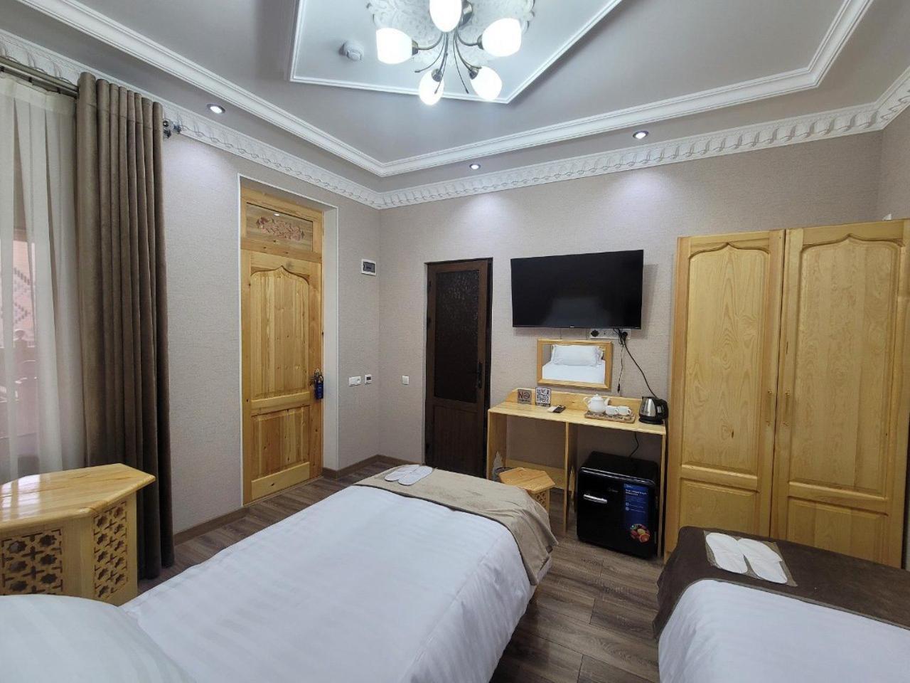 Hanifa Boutique Samarkand Buitenkant foto