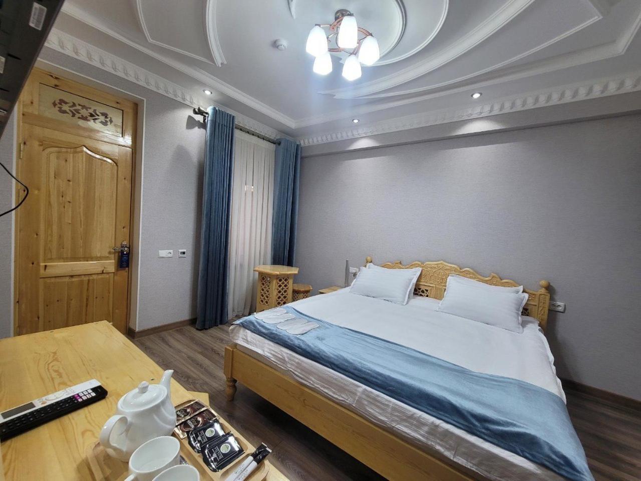 Hanifa Boutique Samarkand Buitenkant foto