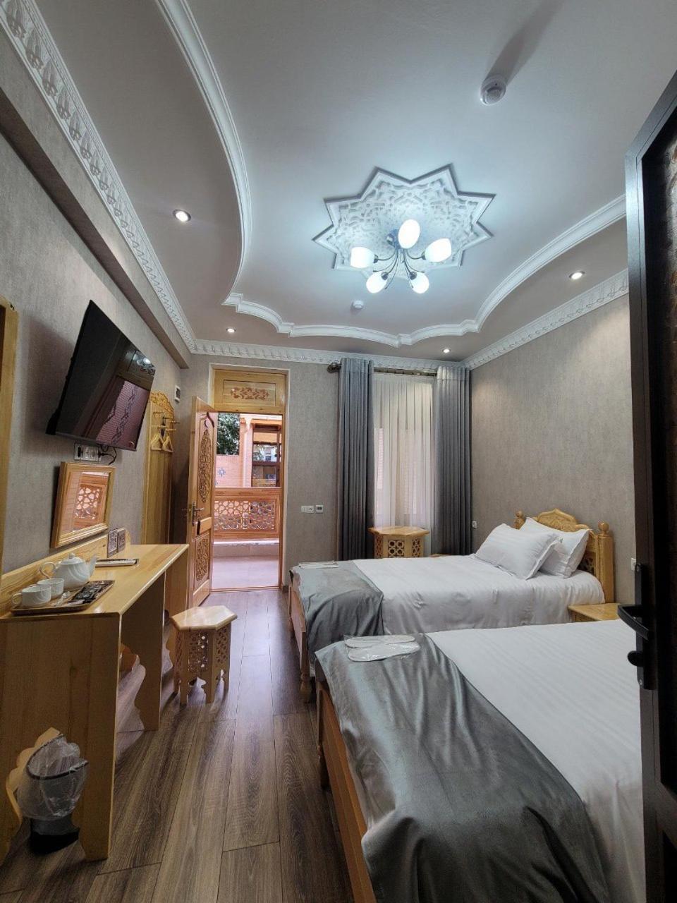 Hanifa Boutique Samarkand Buitenkant foto