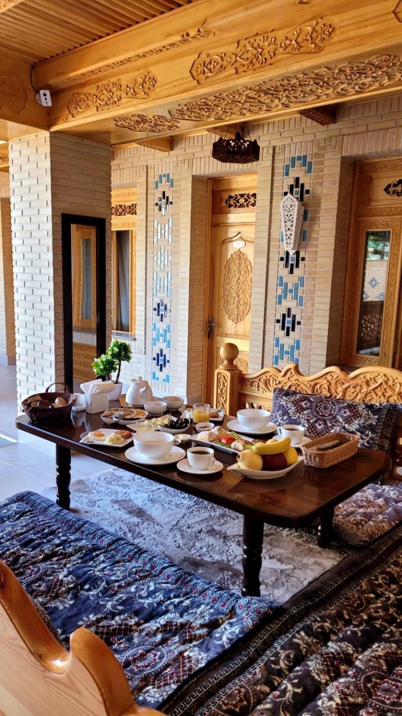 Hanifa Boutique Samarkand Buitenkant foto